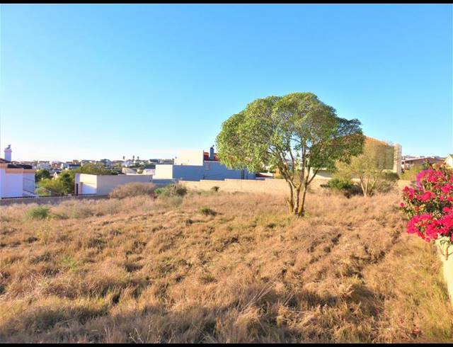 LAND FOR SALE IN MYBURGH PARK